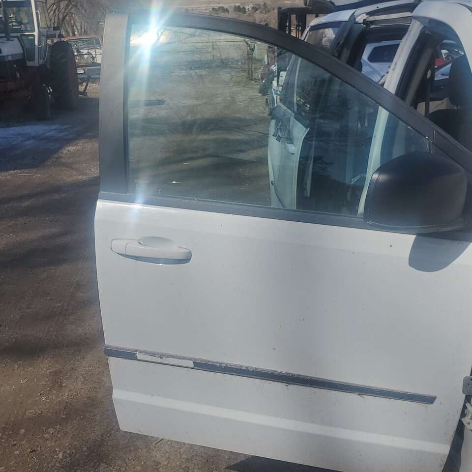 2013 caravan door