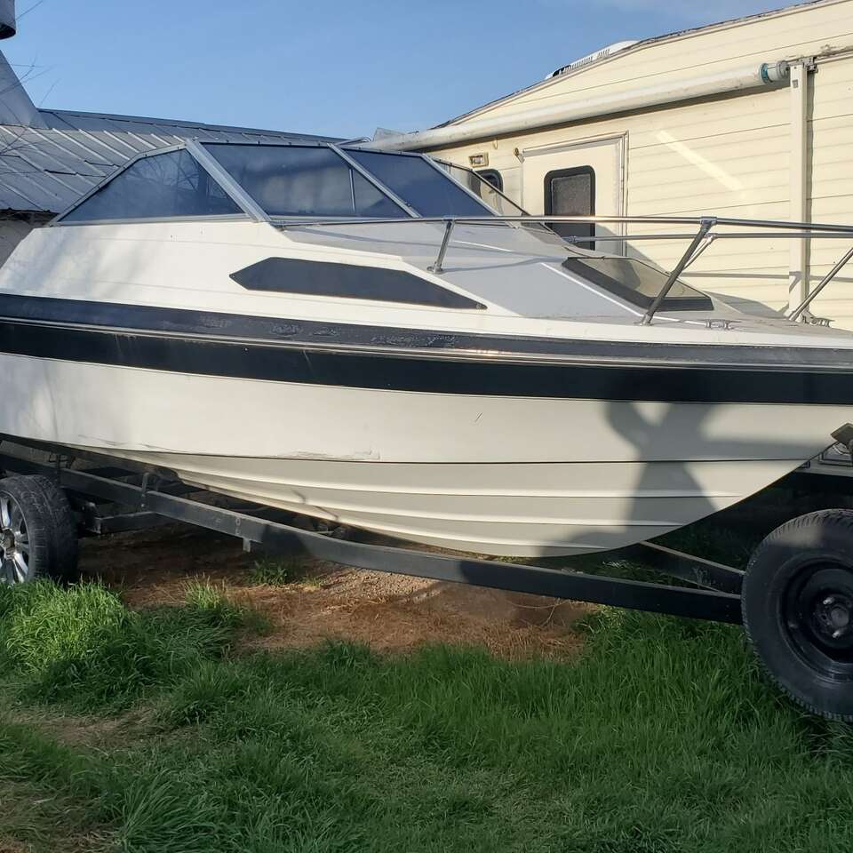 Bayliner capri