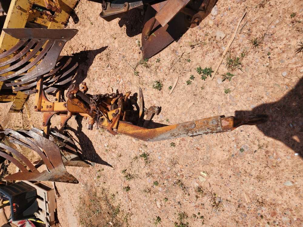 2 bottom 2 way plow needing tlc