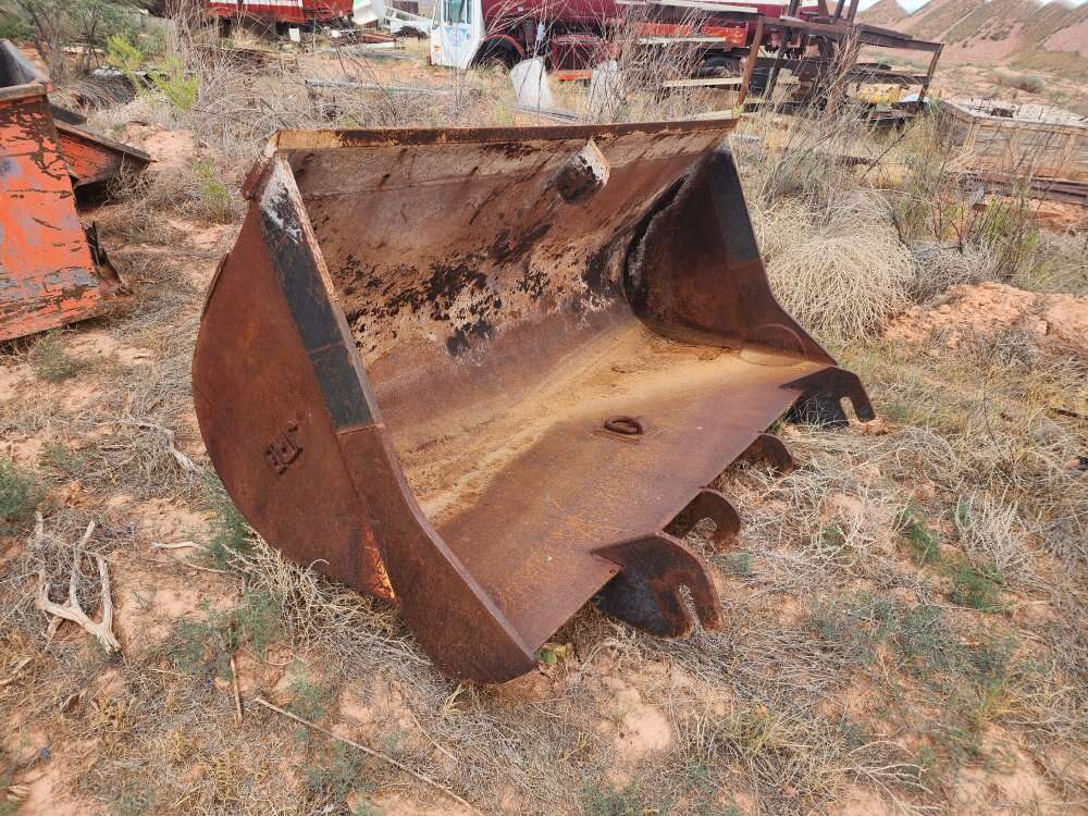 JRB front end loader bucket