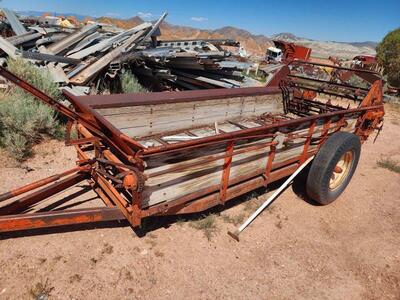 Manure spreader or flower planter