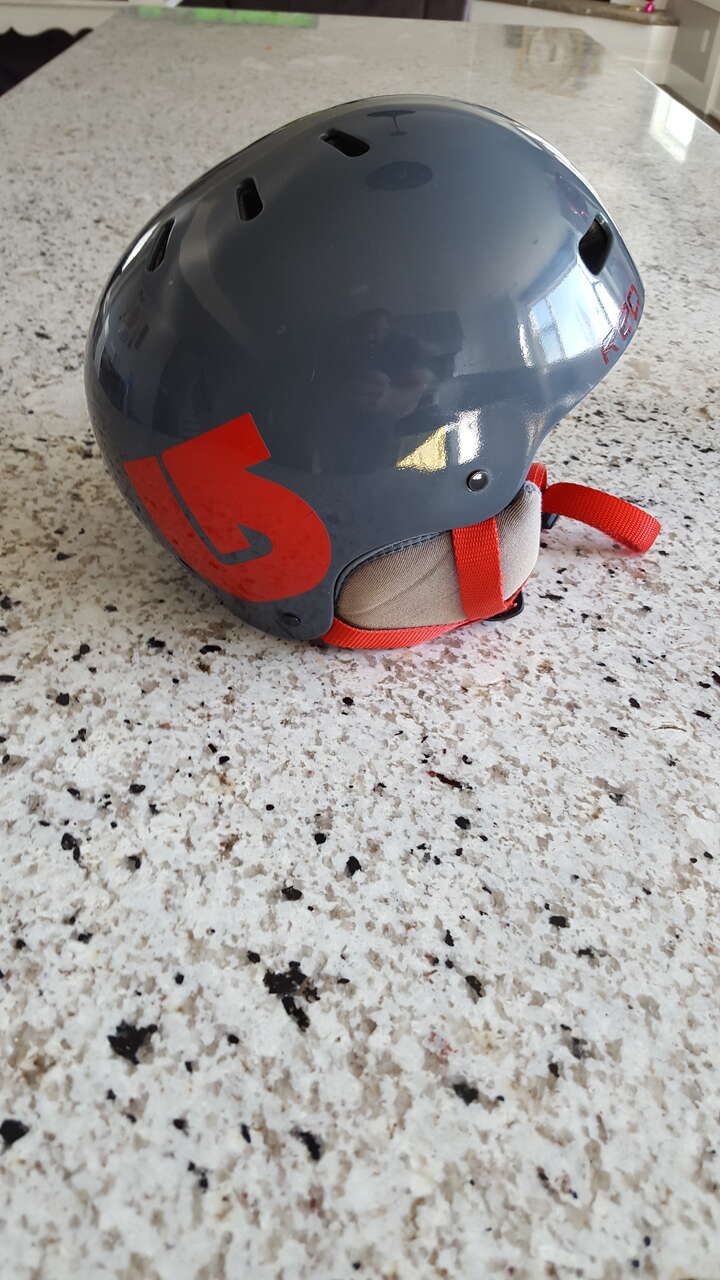 Kids Ski/Snowboard helmet Winter Sports