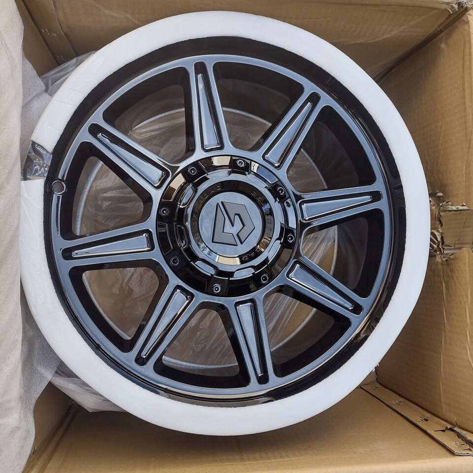 17" Ballast Glass Black Wheel