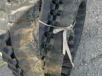 rubber track 250 x 52x 72