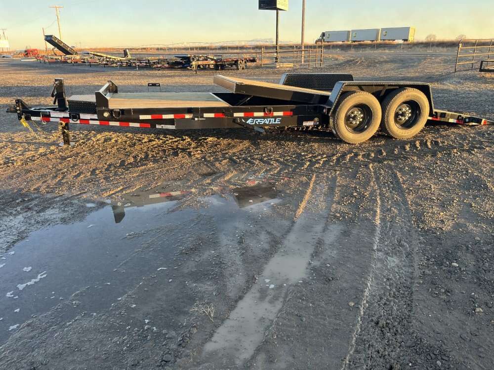 2025 Versatile Trailers 82"x22' Equipment Trailer