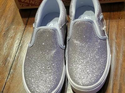 New sparkly Van's size 2 girls