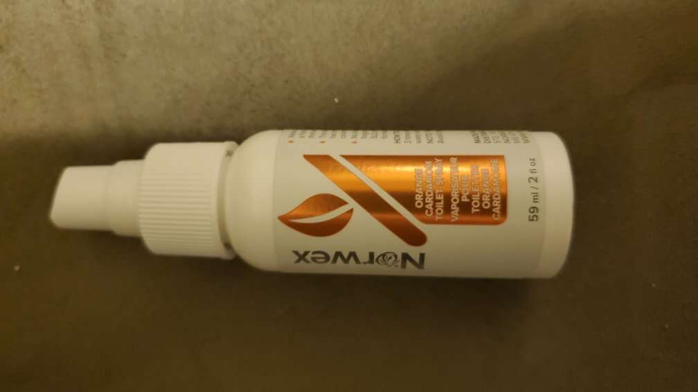 Brand new Norwex toilet spray poo-pouri
