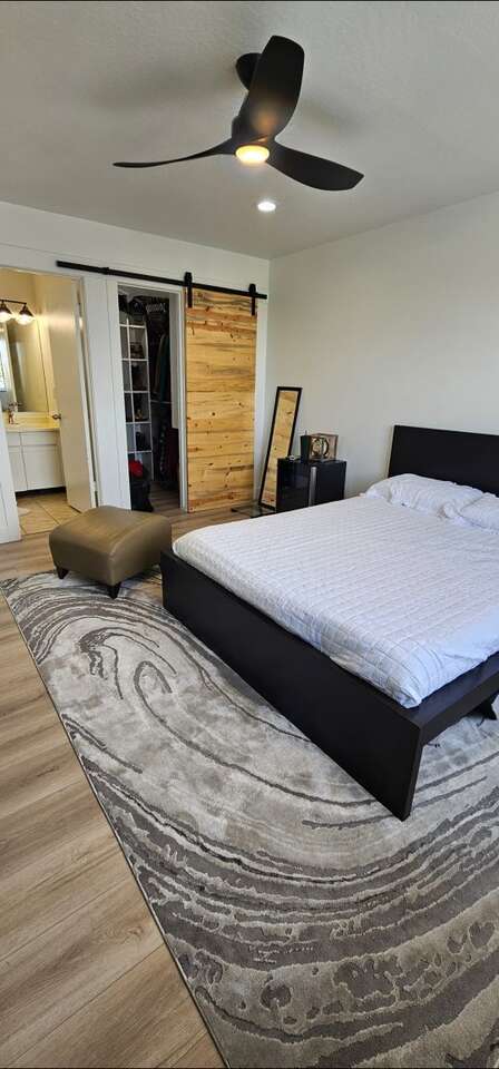 room bedroom for rent , cuarto habitacion en renta