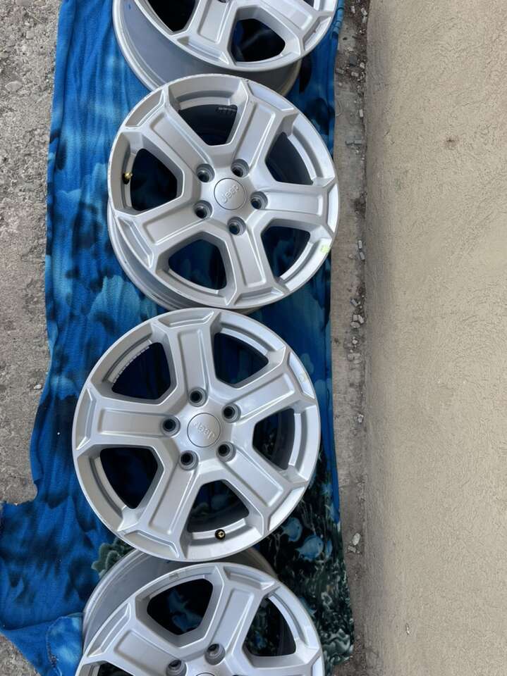 17 Inch Jeep Rims