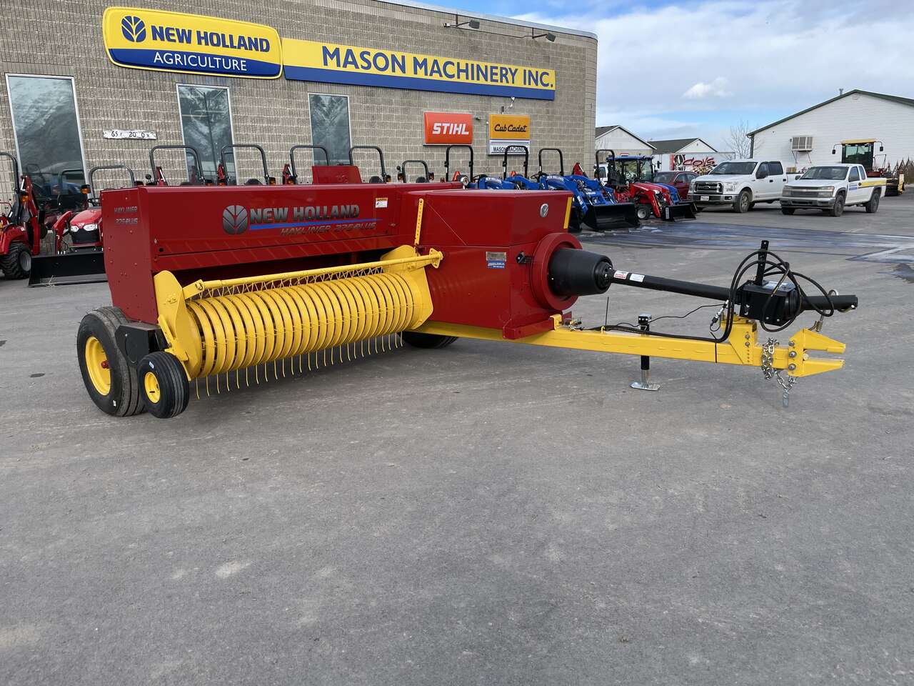 New Holland Hayliner 275 Plus Hay Baler