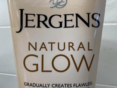 Self-Tanning Moisturizer + Mousse - 9 bottles