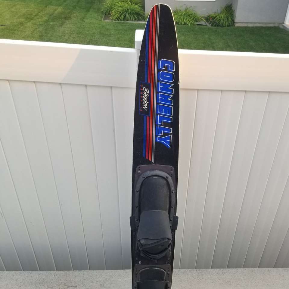 Connelly Shadow Graphite Kevlar Slalom Water Ski 66 inch