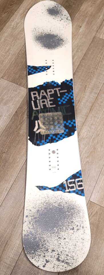 Atomic Rapture 156 cm Snowboard with Stamp Pad