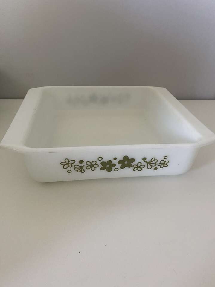 Pyrex Crazy Daisy Blossom 922 Loaf Pan