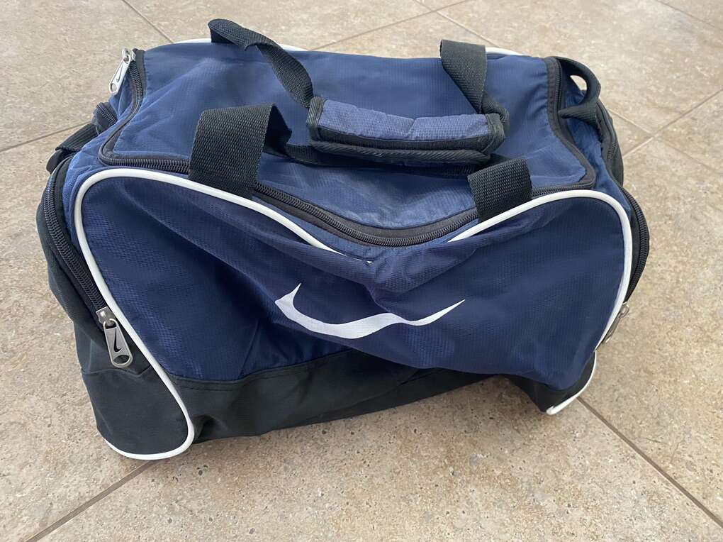 Small Nike Duffle Bag