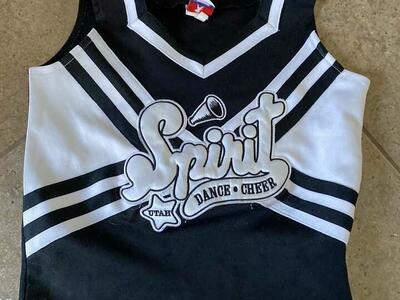 Dance Cheer Top Outfit Youth Large Fits Small?