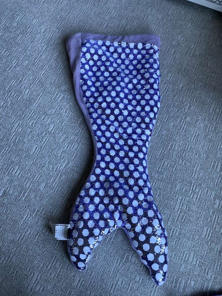 Large Sequin Puffy Blanket Mermaid Tale