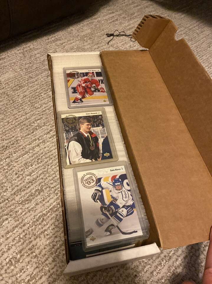 1992 Upper Deck Hockey Card Set