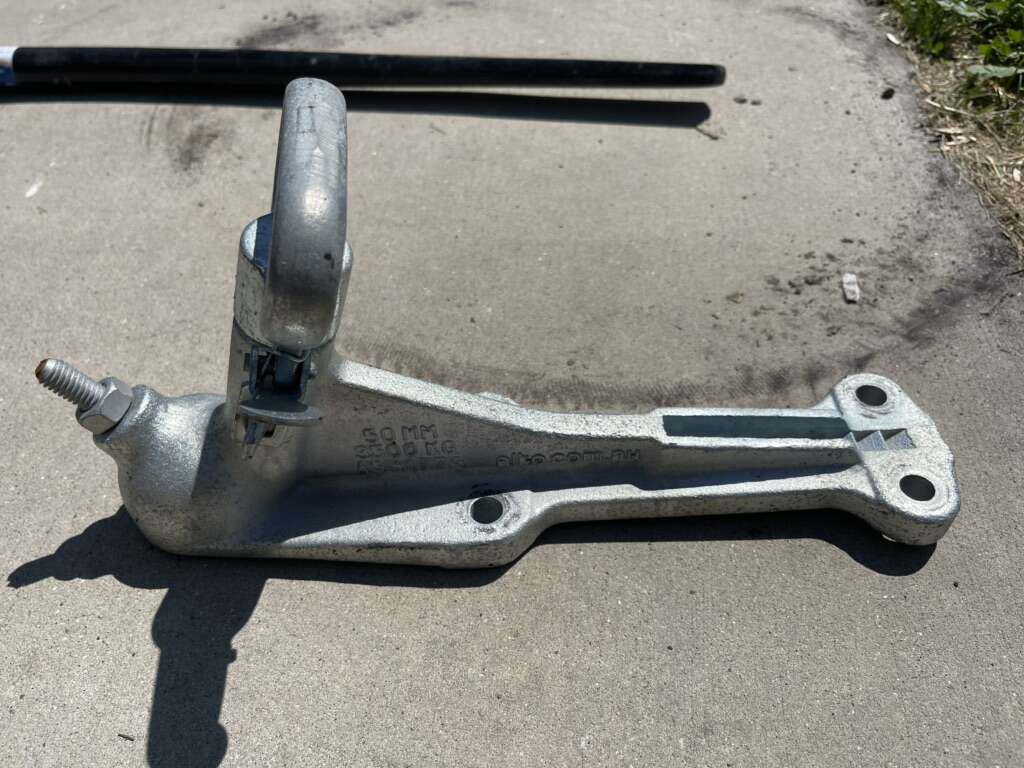 ALKO 7700lb 2inch ball hitch