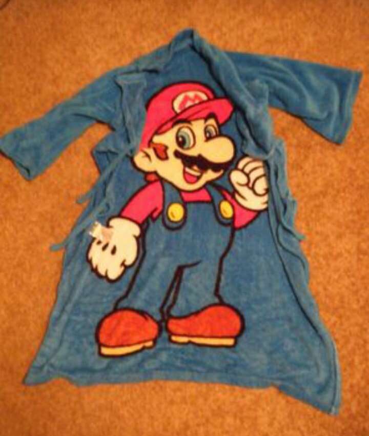 Super Mario Robe