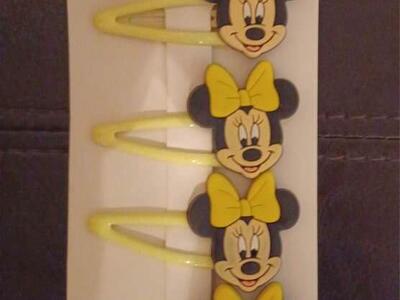 Minnie Mouse Hair Clips