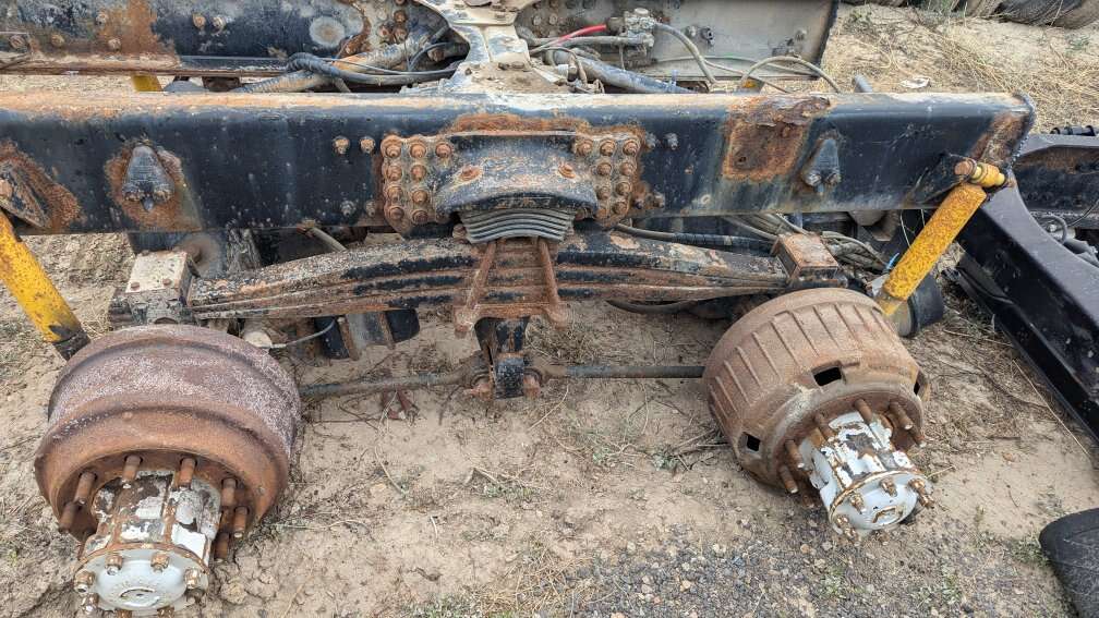 Semi-Cutoff tuf track