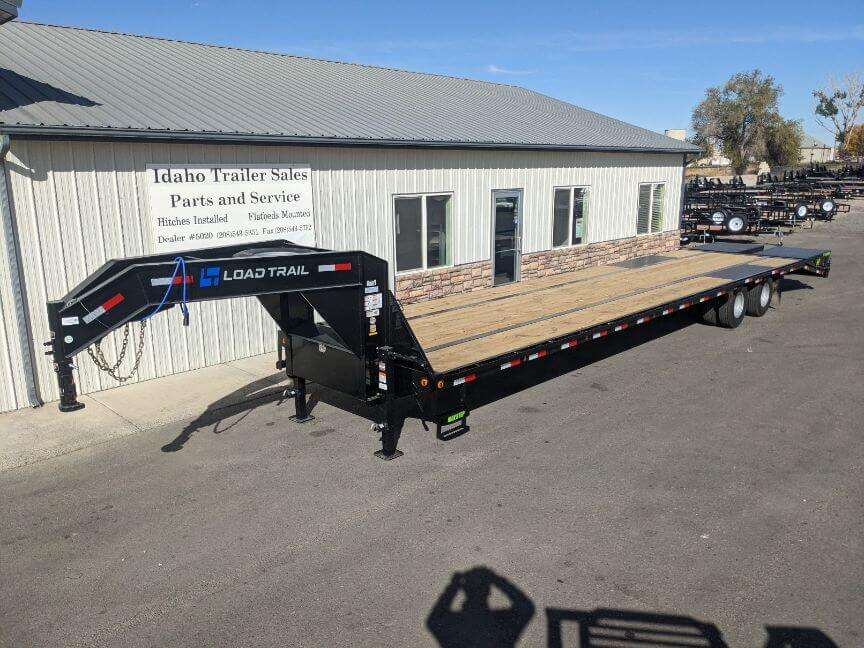 2024 Load Trail GP24 25.9K 40' Gooseneck Trailer w/ Max Ramps