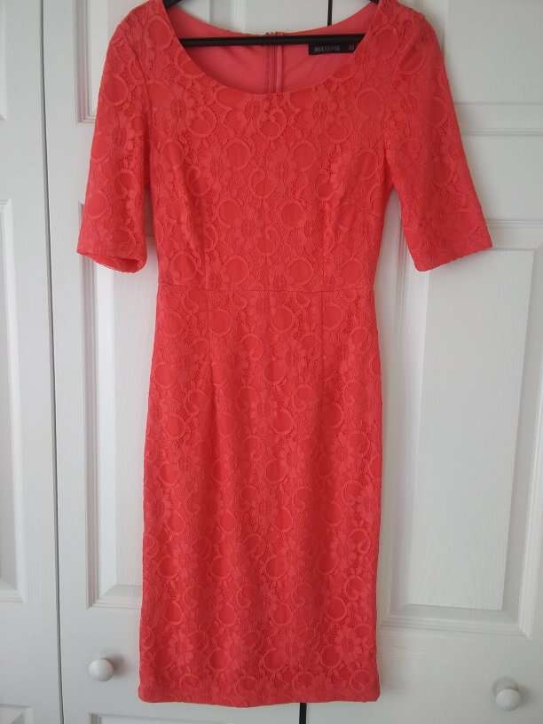 Salmón Lace dress