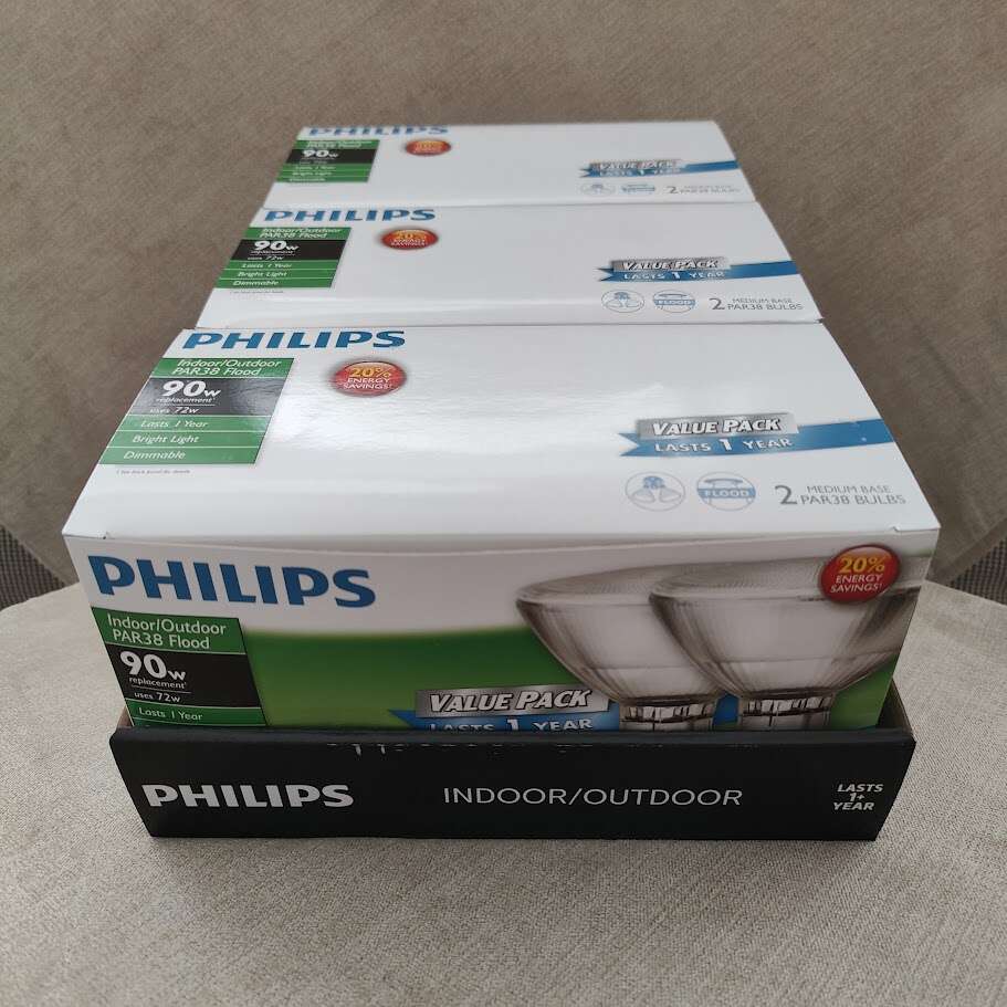 6 Pack Philips Dimmable Indoor\Outdoor Halogen Bulbs | 72 Watts | Par38 | Medium