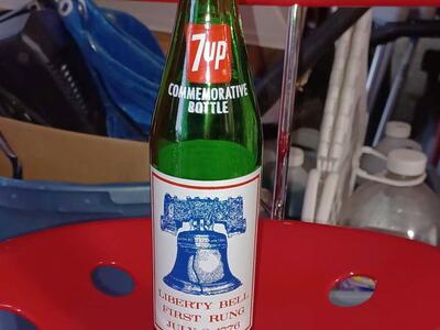 Commemorative Bicentennial 7up Bottle