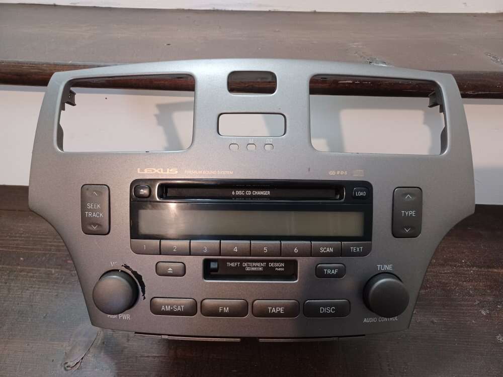 Lexus Stereo with Dash Panel