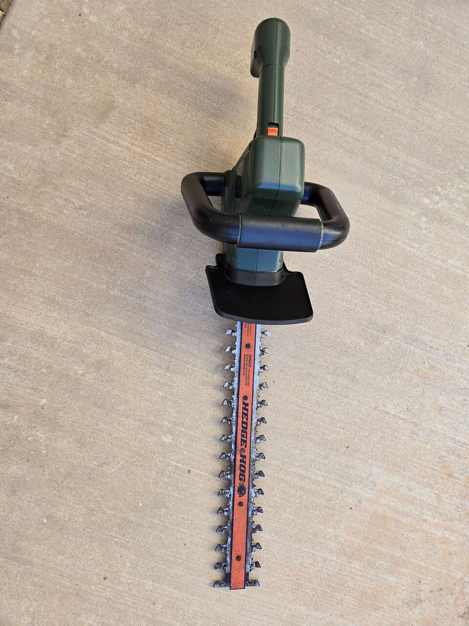 Electric Hedge Trimmer