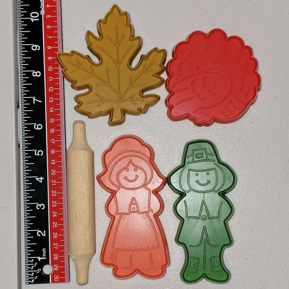 Vintage Thanksgiving Cookie Cutters