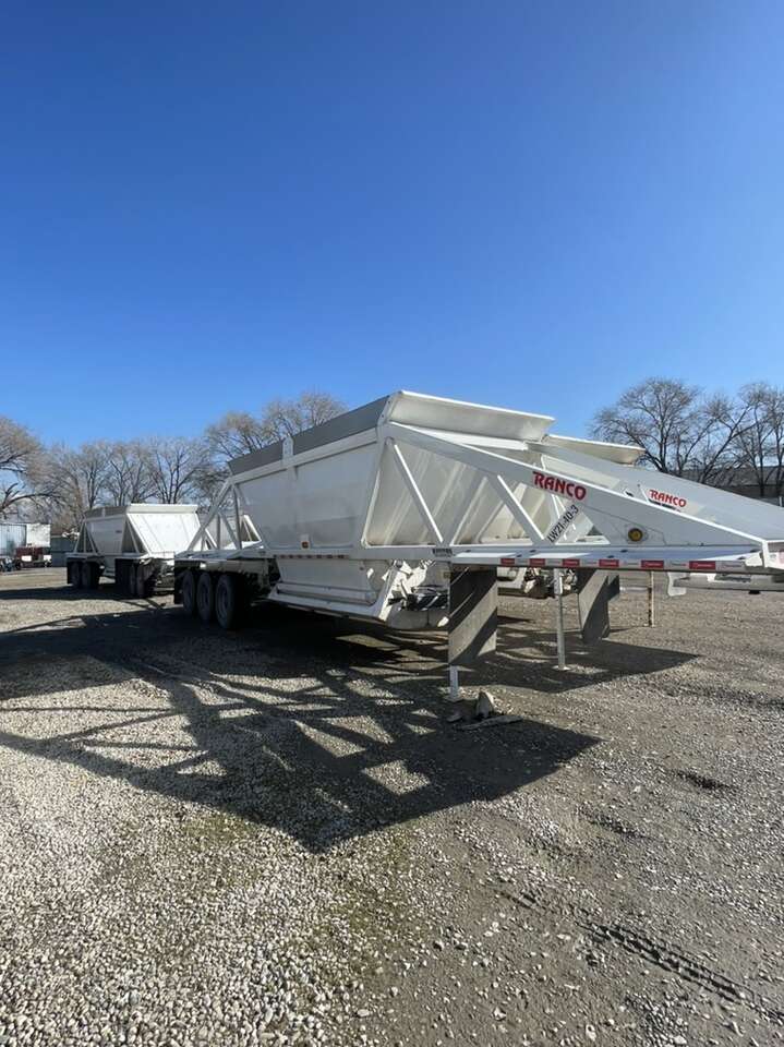 Belly Dumps For Rent