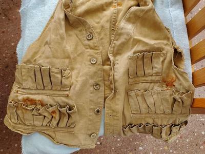 12 Ga. Hunting canvas vest