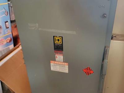 Switch Square D Non Fusible 600 Volt 400 Amp