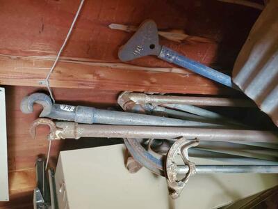 Conduit hickey benders