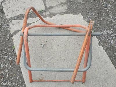 Wire pulling spool racks