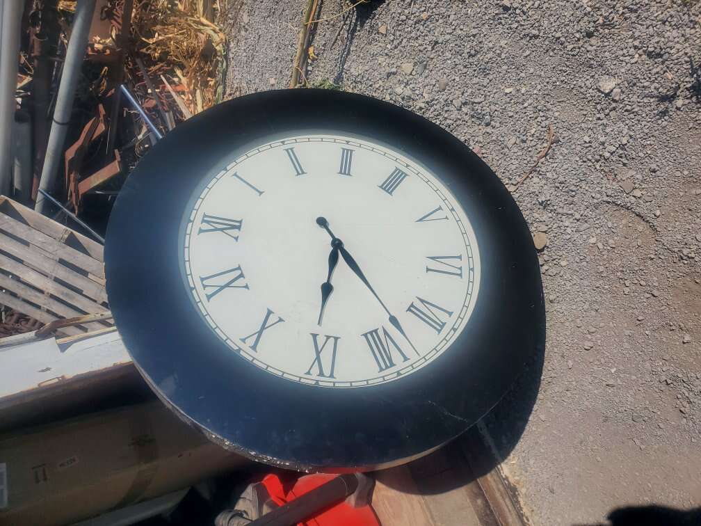 Large Clock