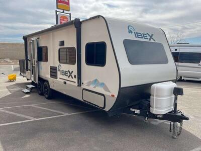 2021 forest river ibex 19QTH