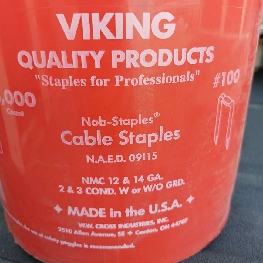 5000 piece bucket of Viking cable staples