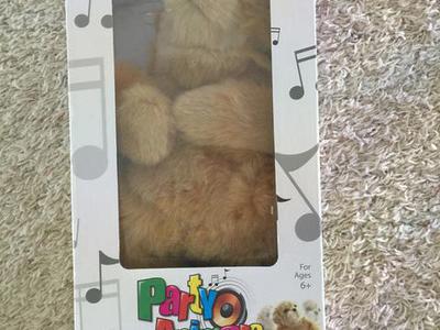 New!!! Dancing bear speaker