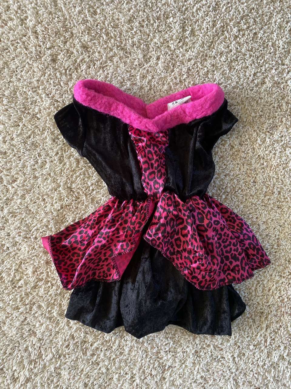 Halloween costume size 4-6X