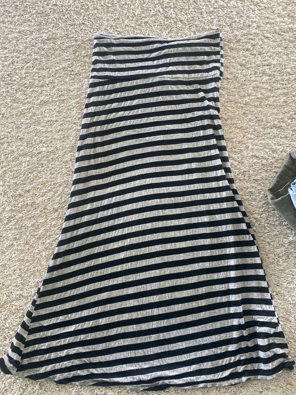 Long stripe skirt size M