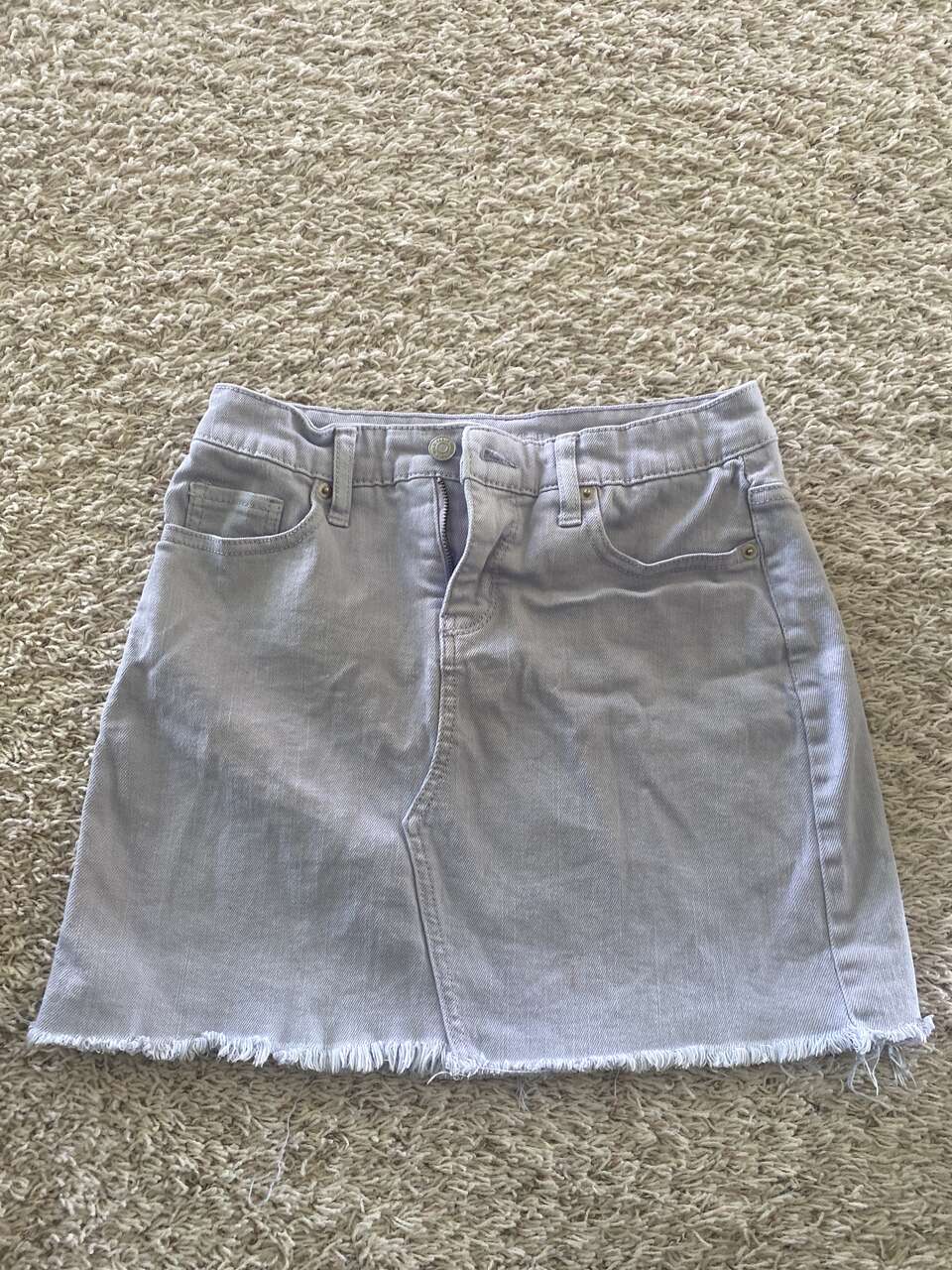 Short skirt size 2 wild fable