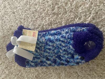 Brand new 2 cozy socks