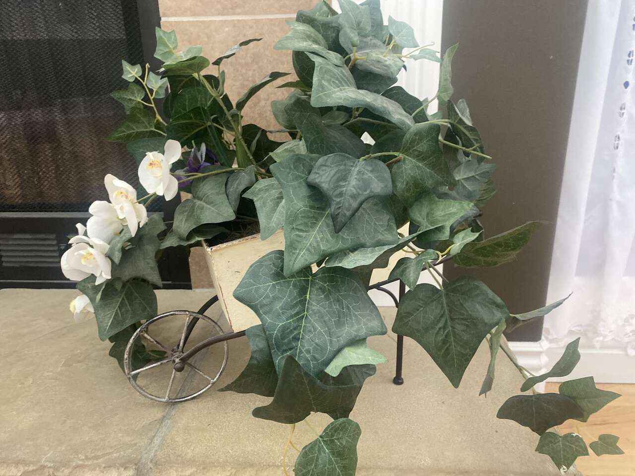 Home decoration Cart with fake plants