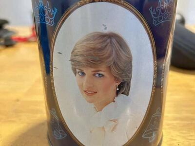 Vintage Royal Wedding Candy Tin