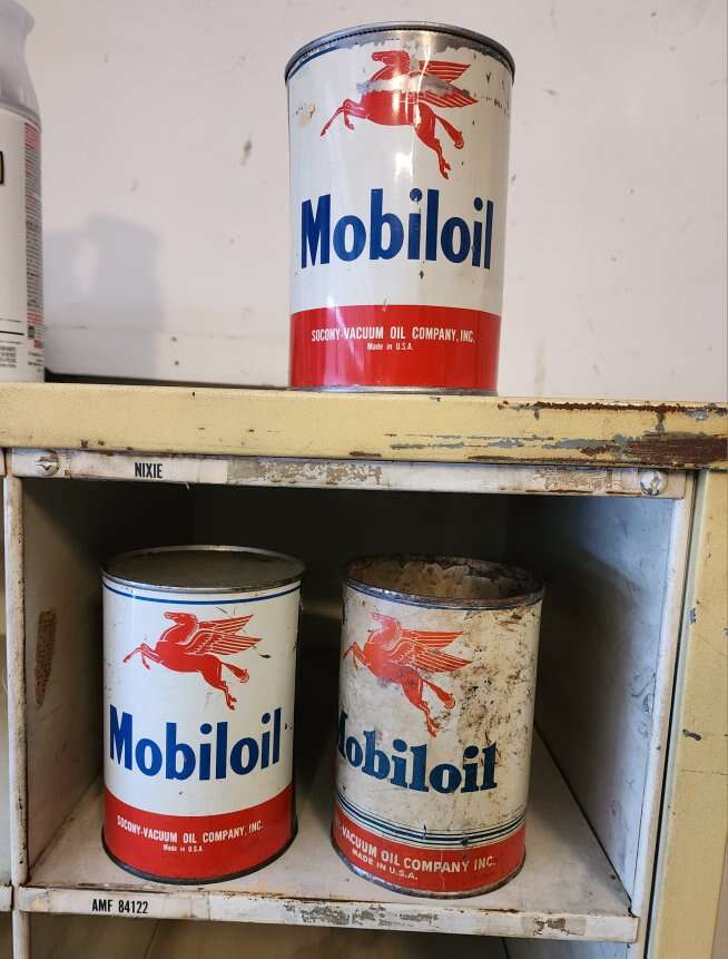 Vintage Mobiloil Pegasus Oil Cans