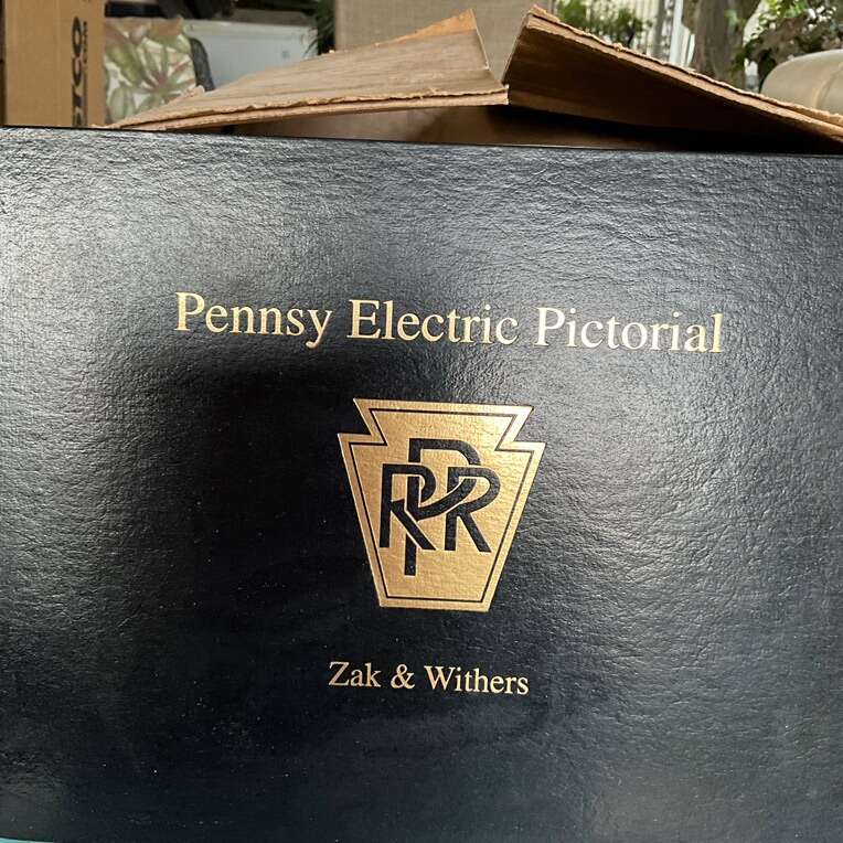 Pennsylvania Electric Railroad Equipment (Qty 2)